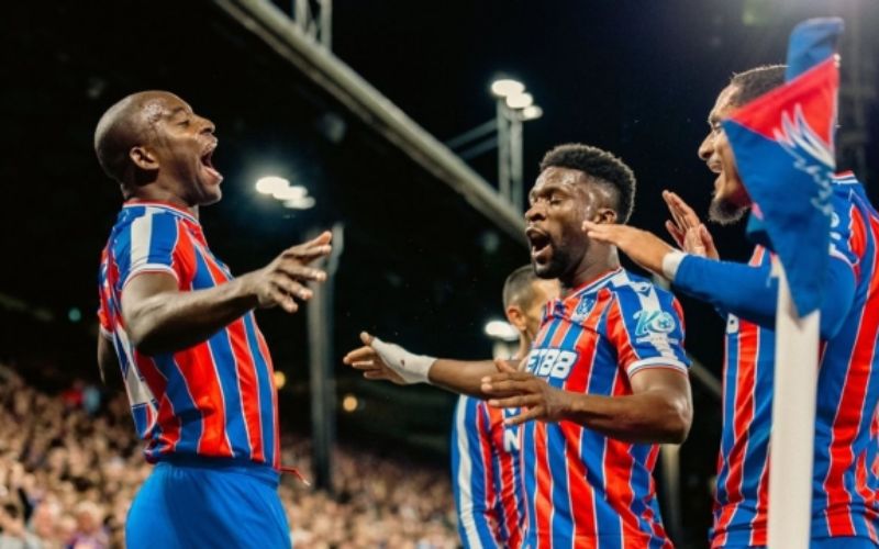 Nhận định hai đội Fredrikstad vs Crystal Palace